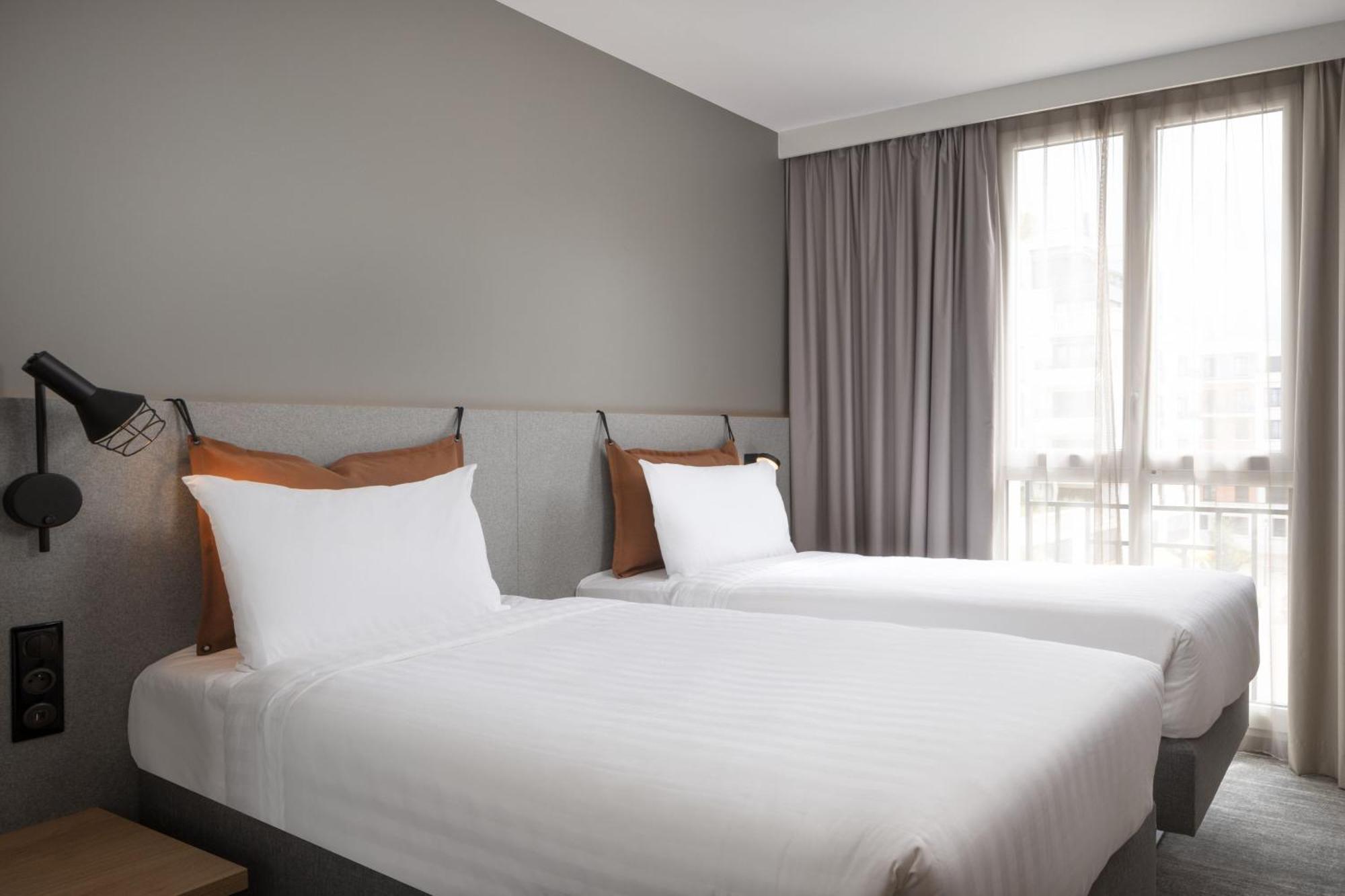 Moxy Paris Clamart Eksteriør billede