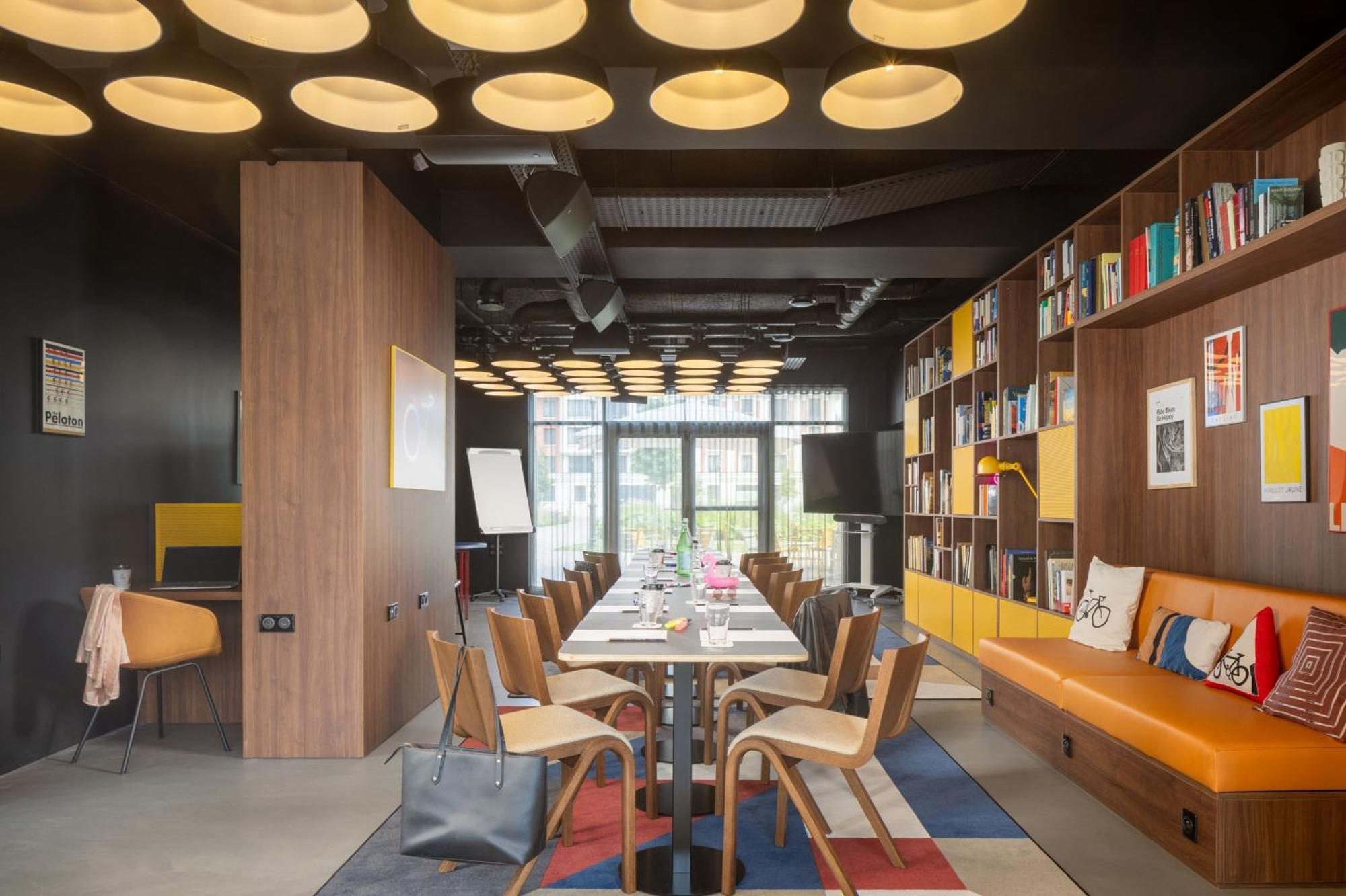 Moxy Paris Clamart Eksteriør billede
