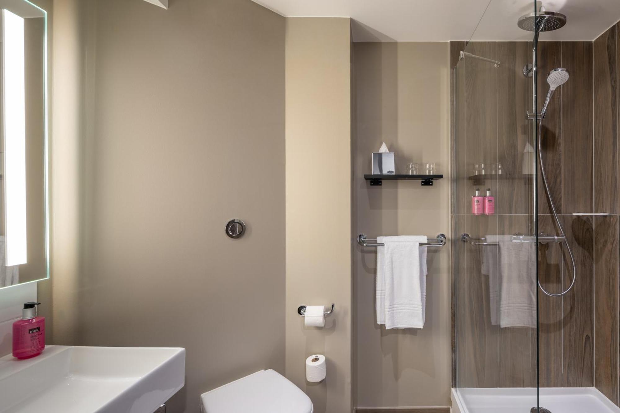 Moxy Paris Clamart Eksteriør billede