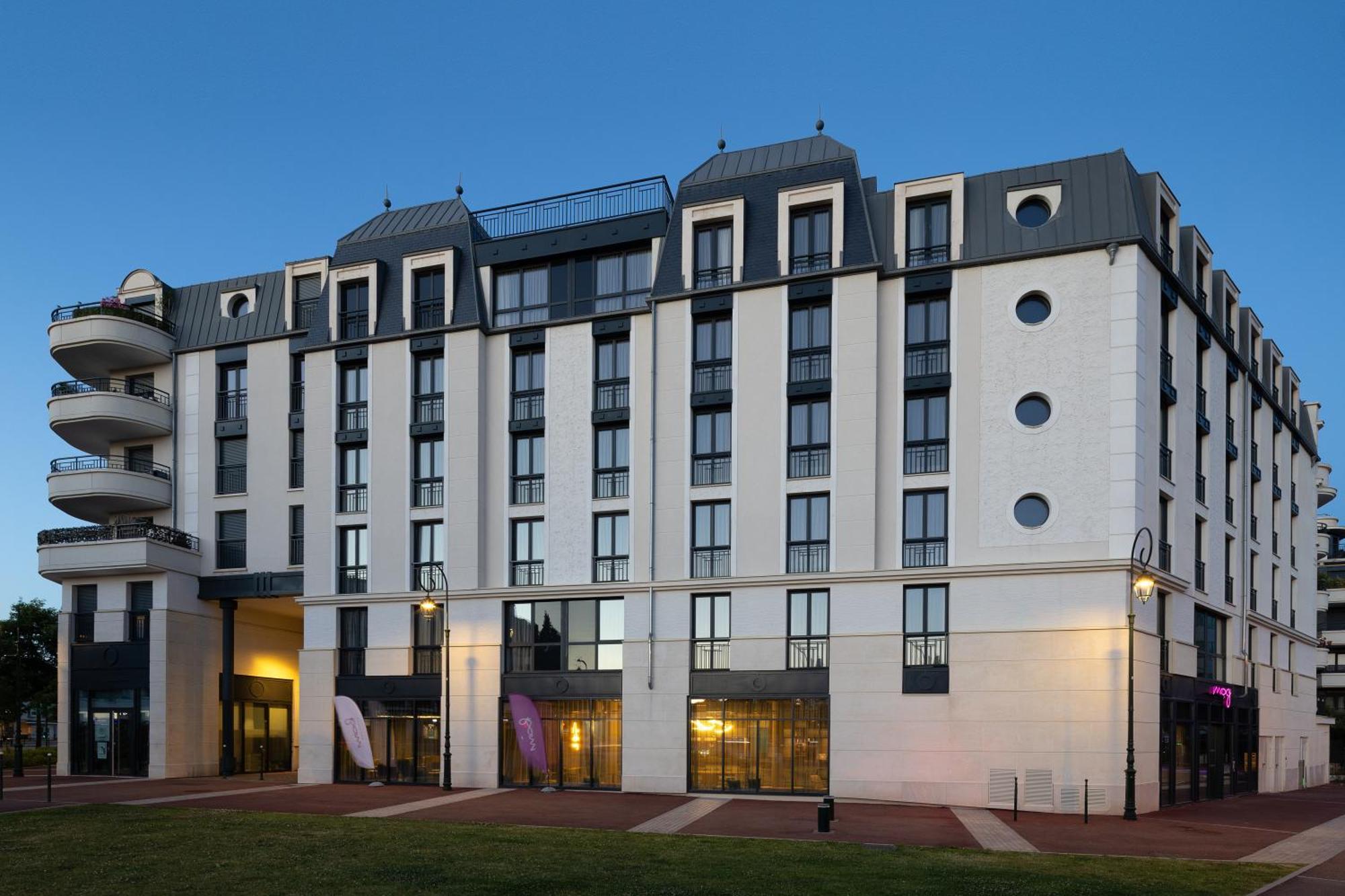 Moxy Paris Clamart Eksteriør billede